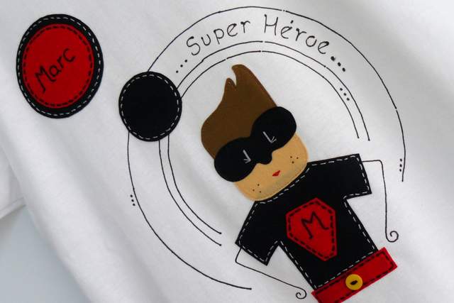 camiseta super heroe personalizada artesanal punt a punt-002