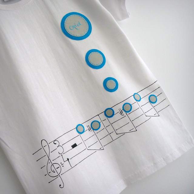 camiseta artesanal personalizada feel the music punt a punt-001