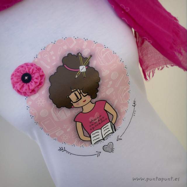 camiseta personalizada para profesora tonos rosa nicca punt a punt-001